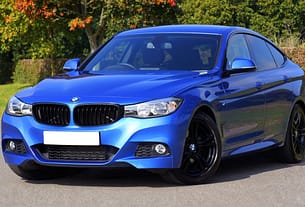 blue car